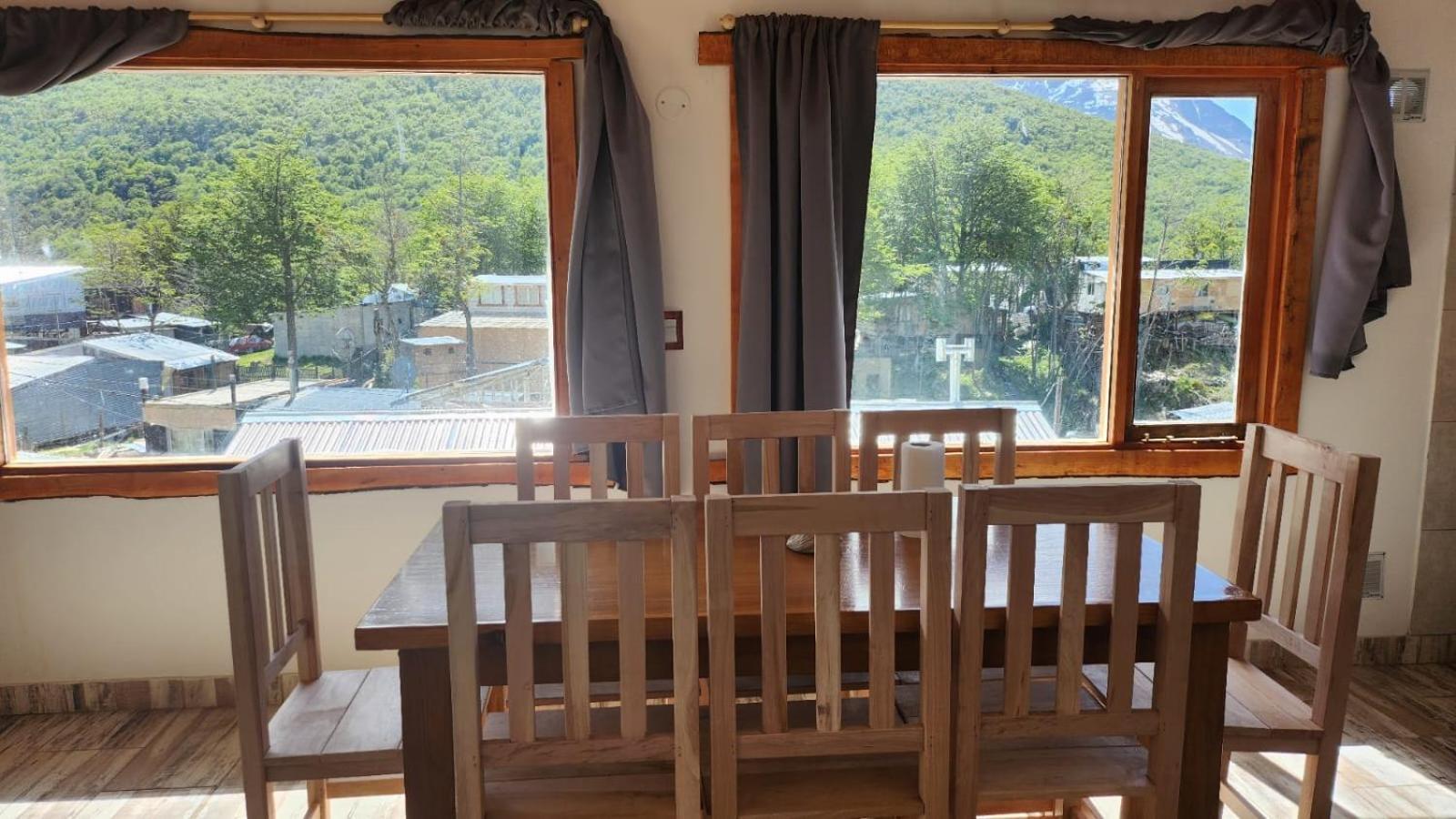 Cabanas Santa Montana 우수아이아 외부 사진