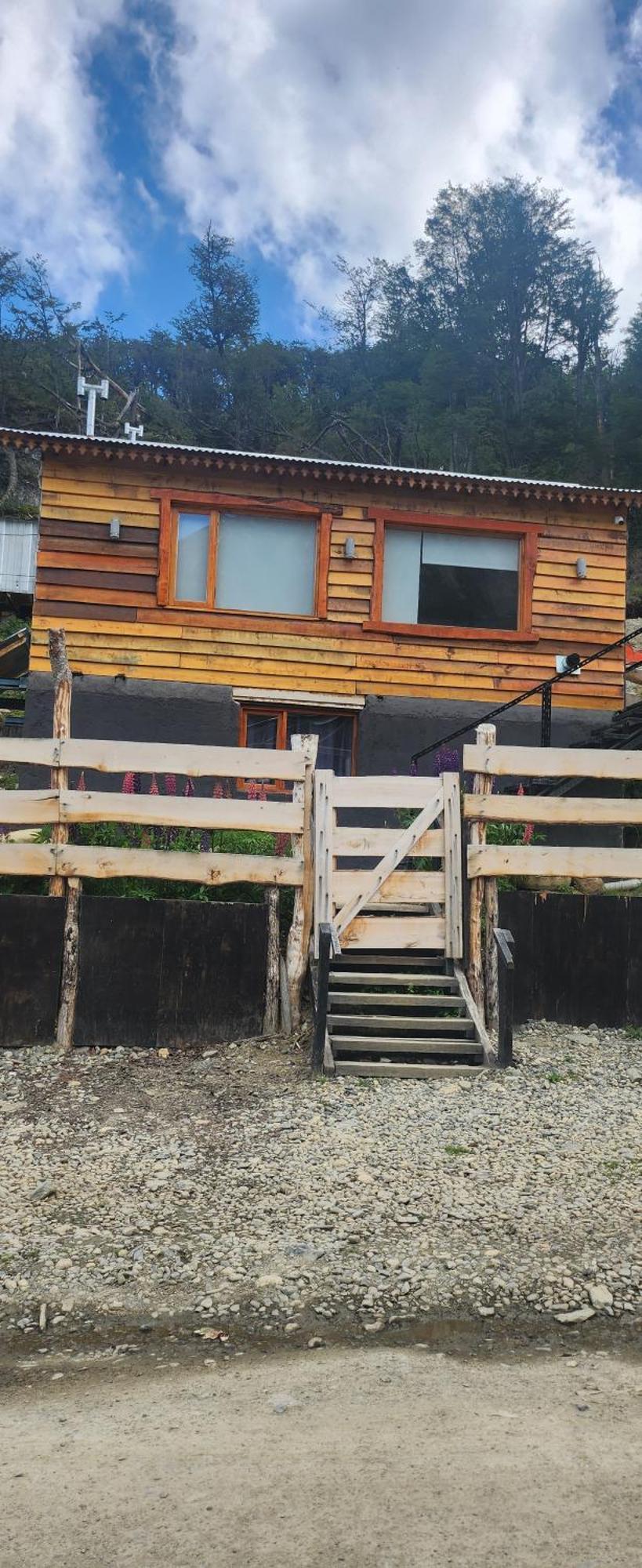 Cabanas Santa Montana 우수아이아 외부 사진